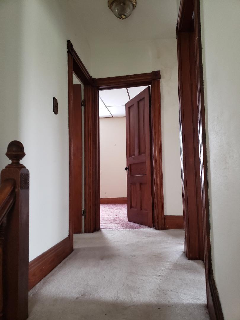 86 4TH ST