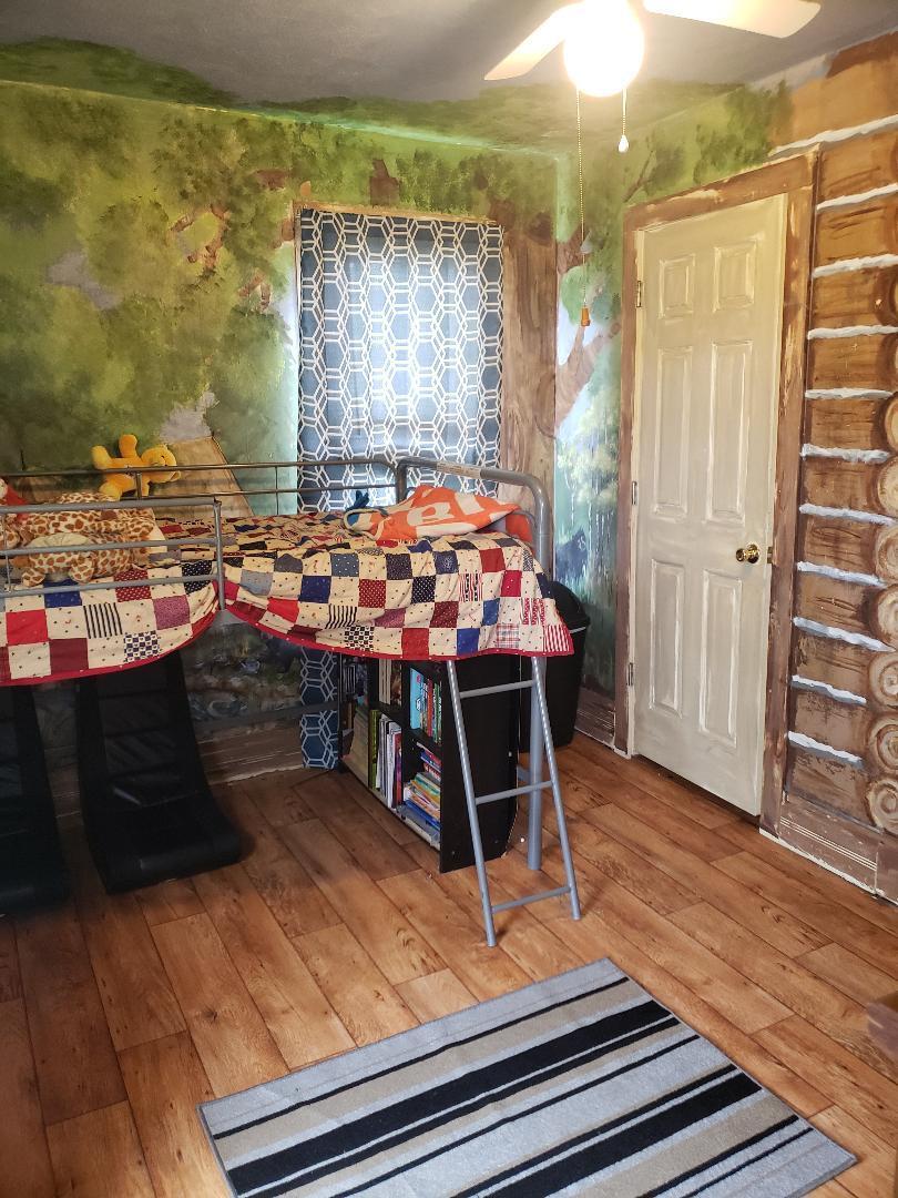 42 SHORT ST