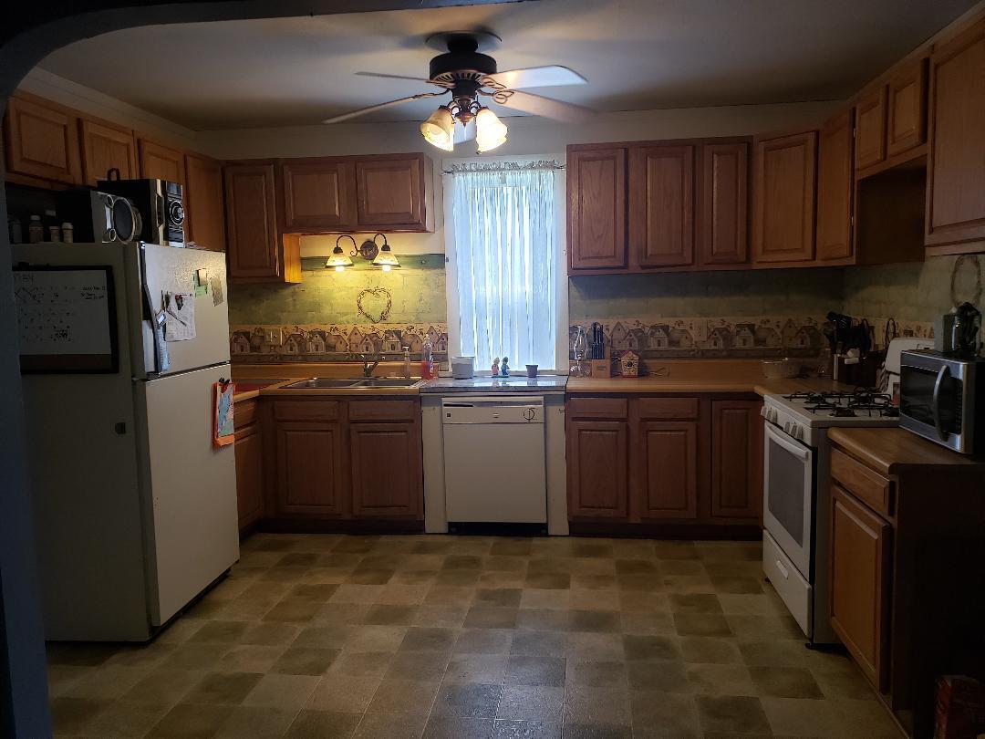 42 SHORT ST