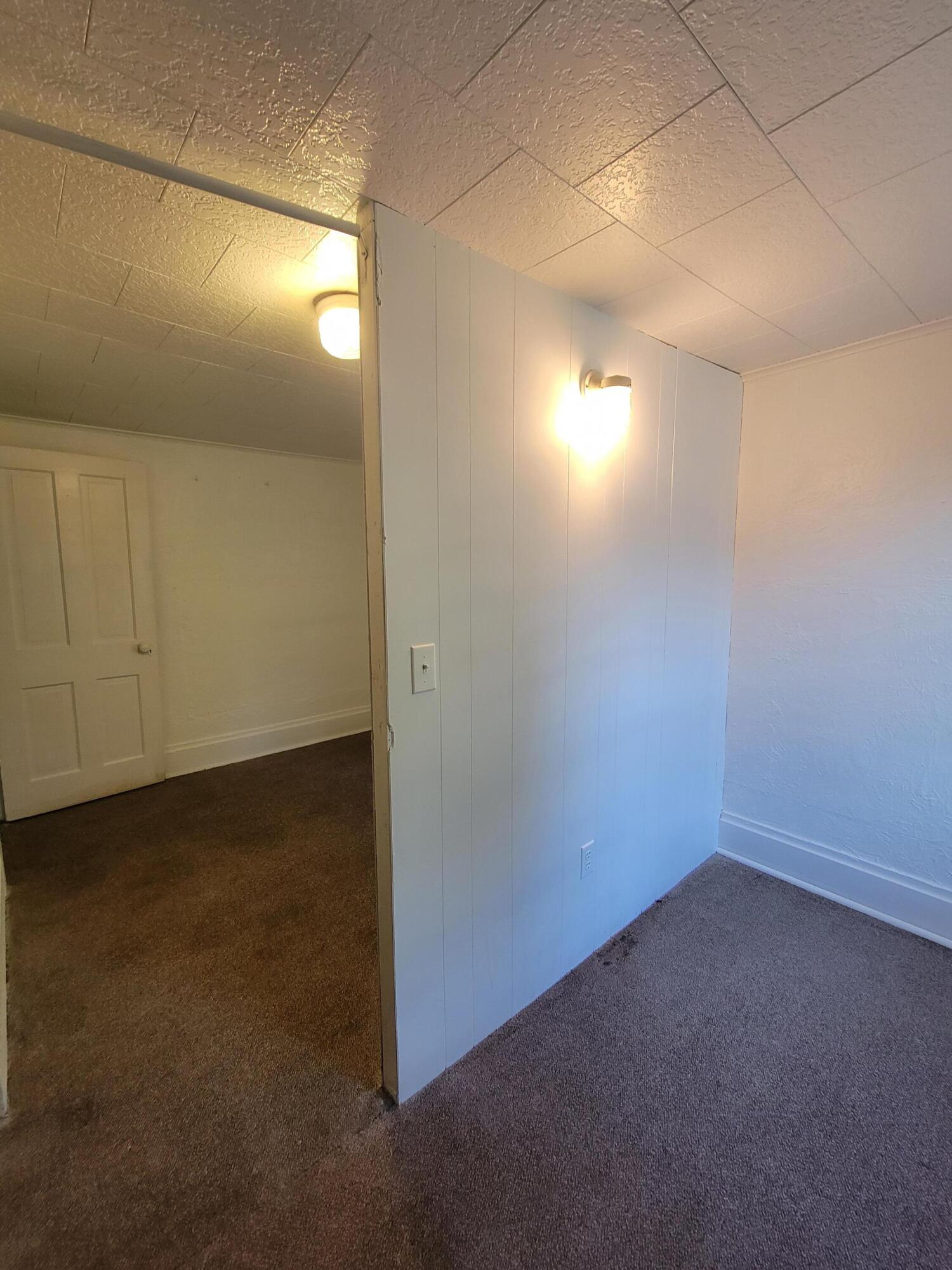 374 E MAIN ST