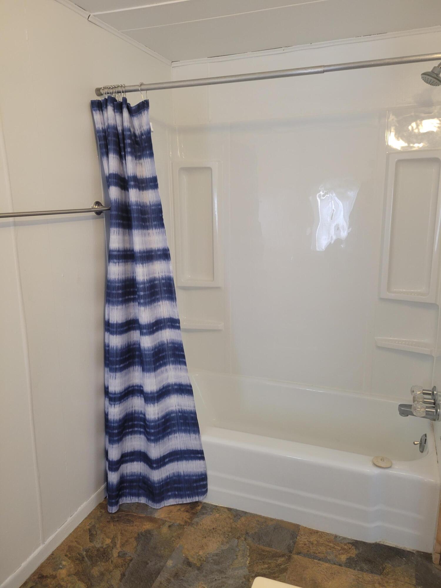 374 E MAIN ST