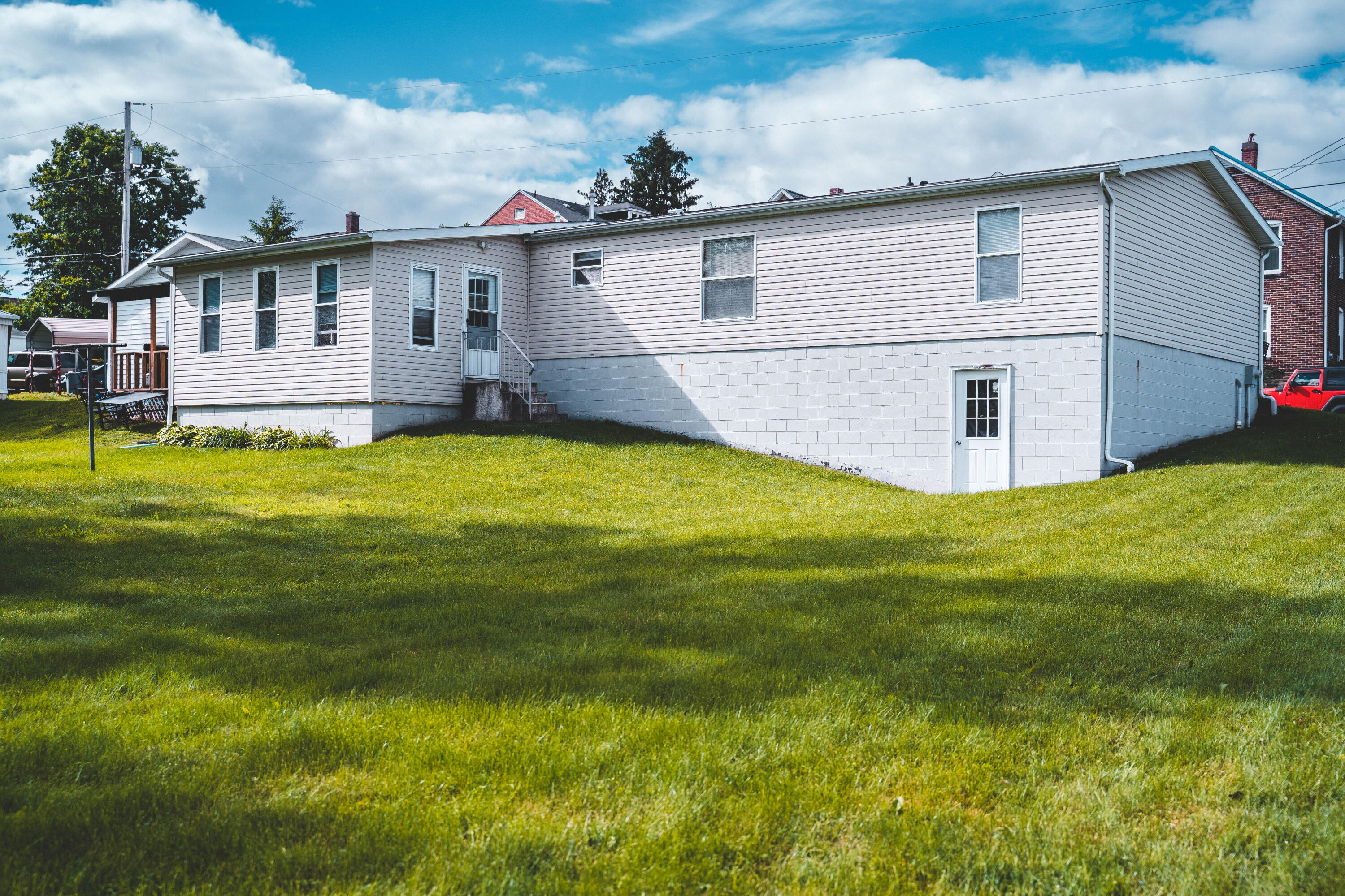 108 FULLER AVE