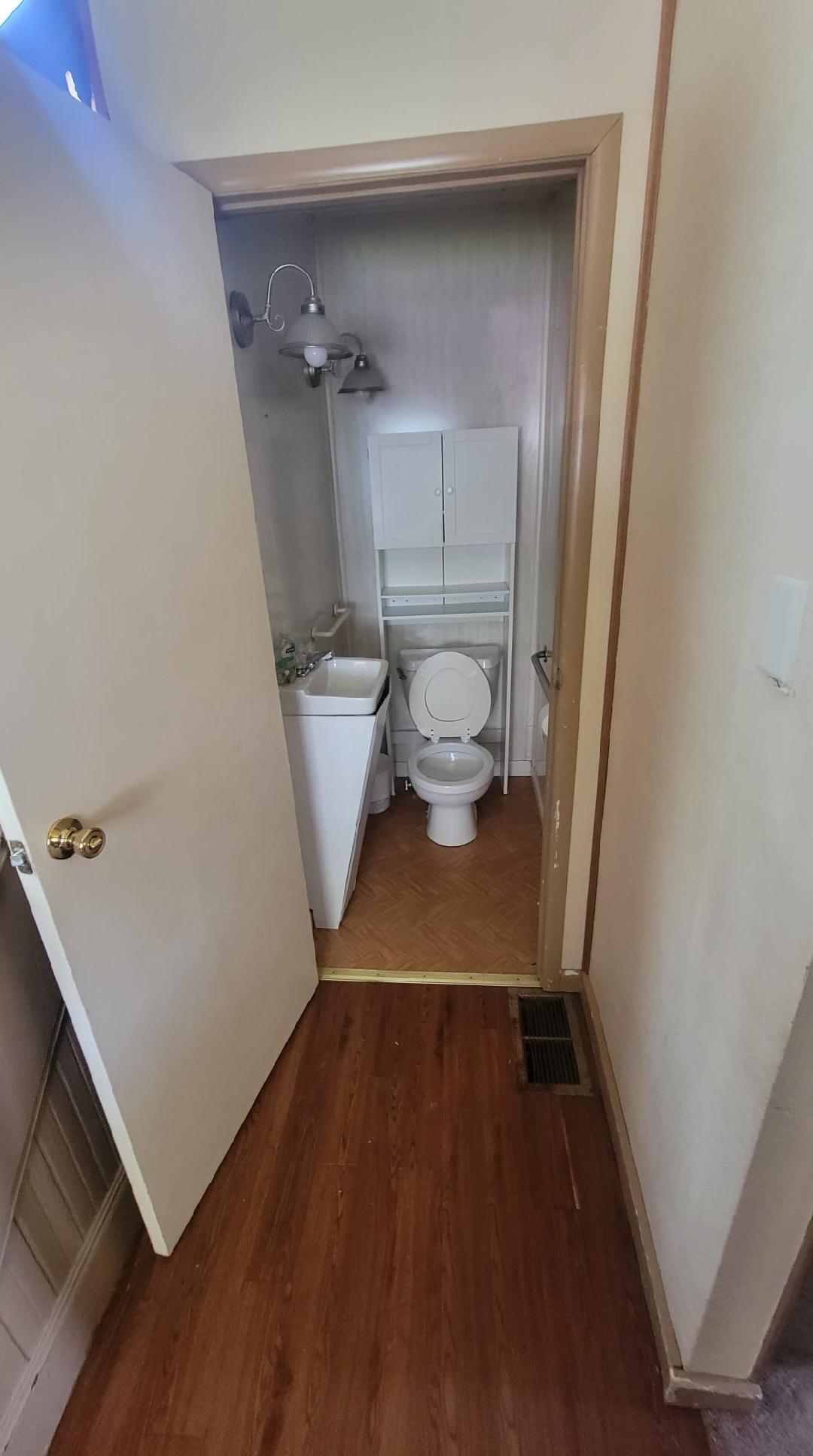 222 SHAFFER AVE