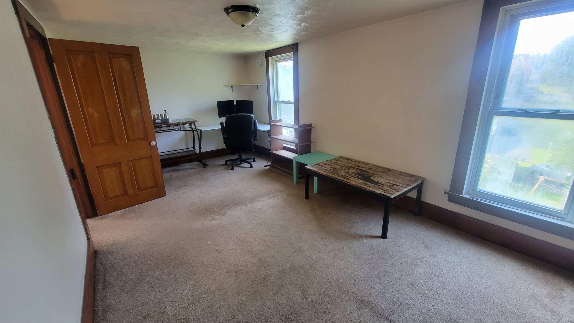 222 SHAFFER AVE