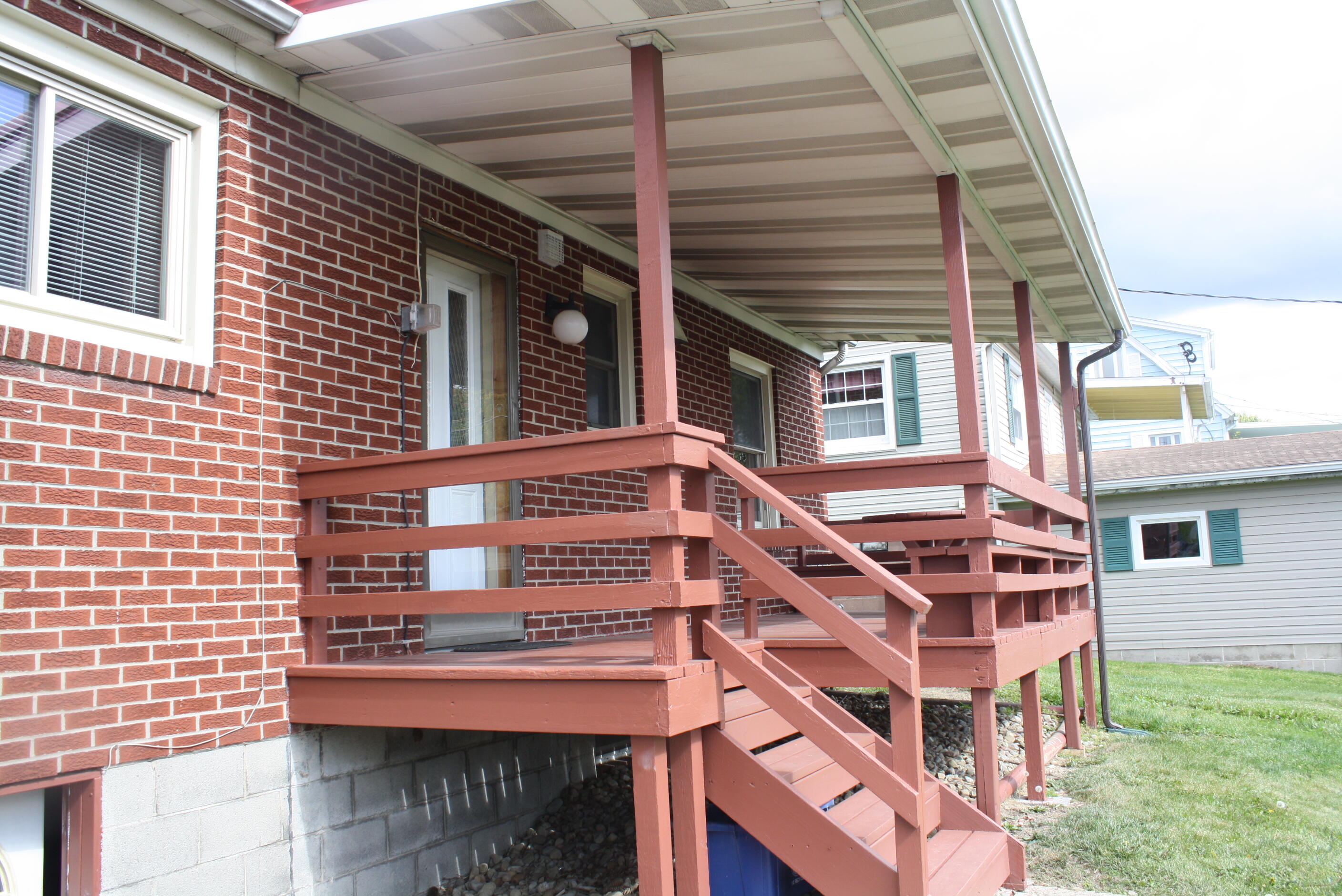 420 ORIENT AVE
