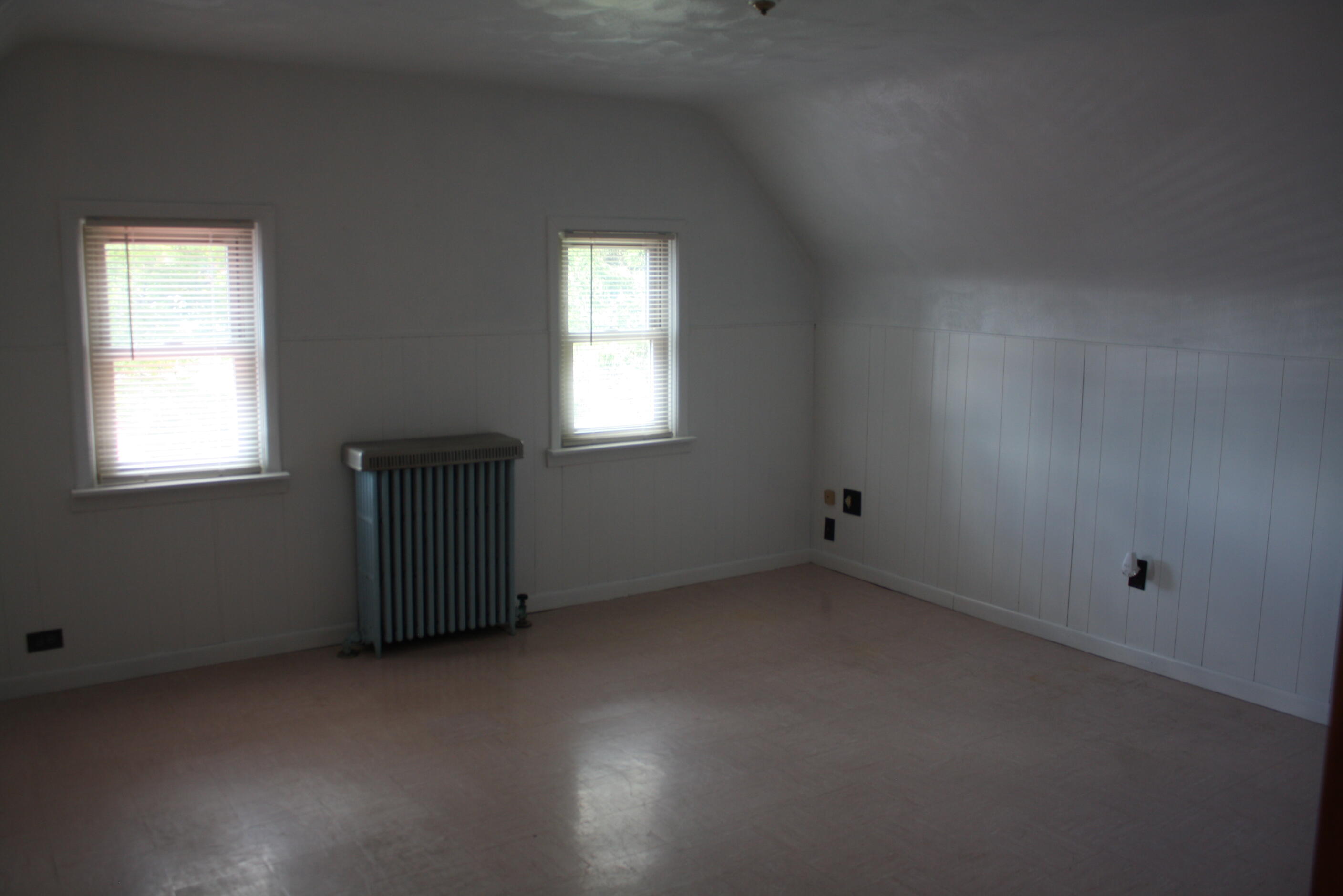 420 ORIENT AVE