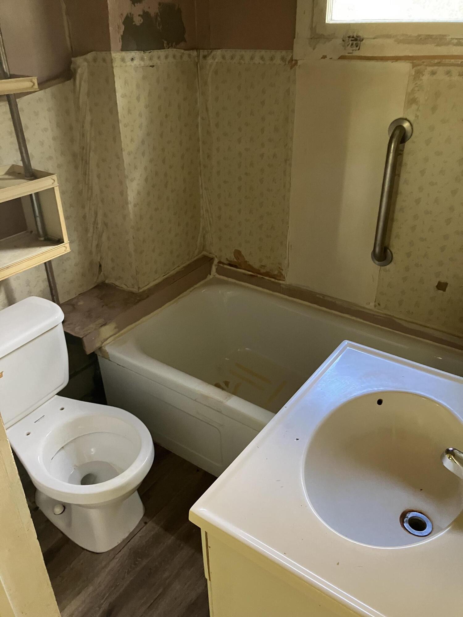 14424 BENNETTS VALLEY HWY