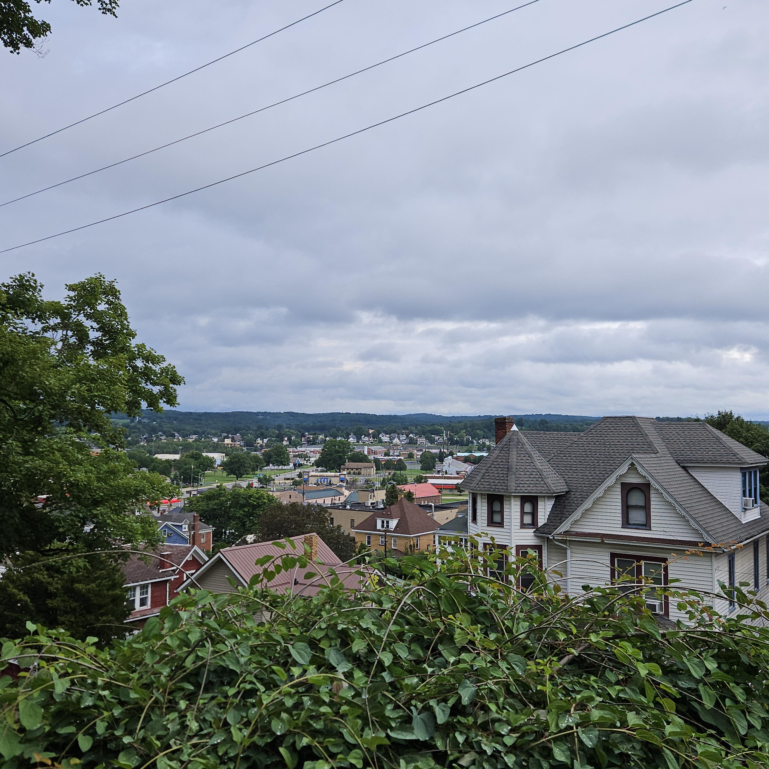 160 E LONG AVE