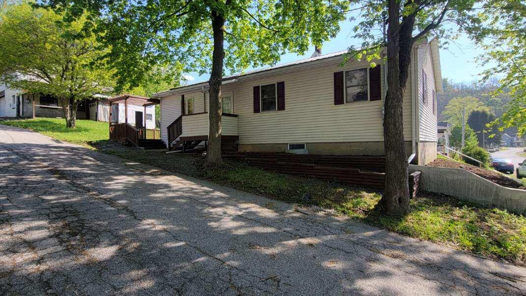133 BOYD AVE