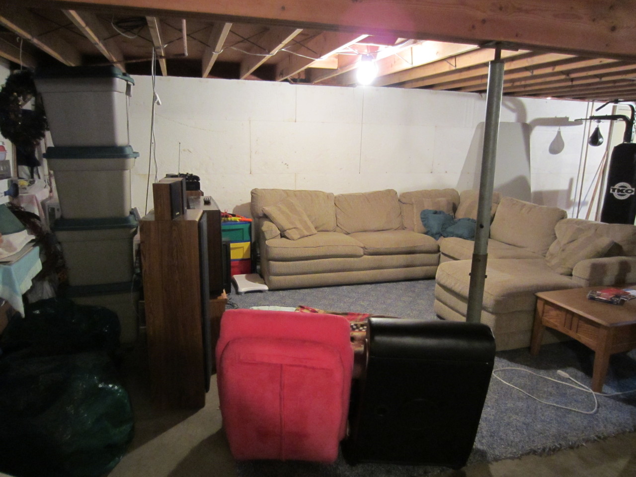 1082 HASTINGS RD