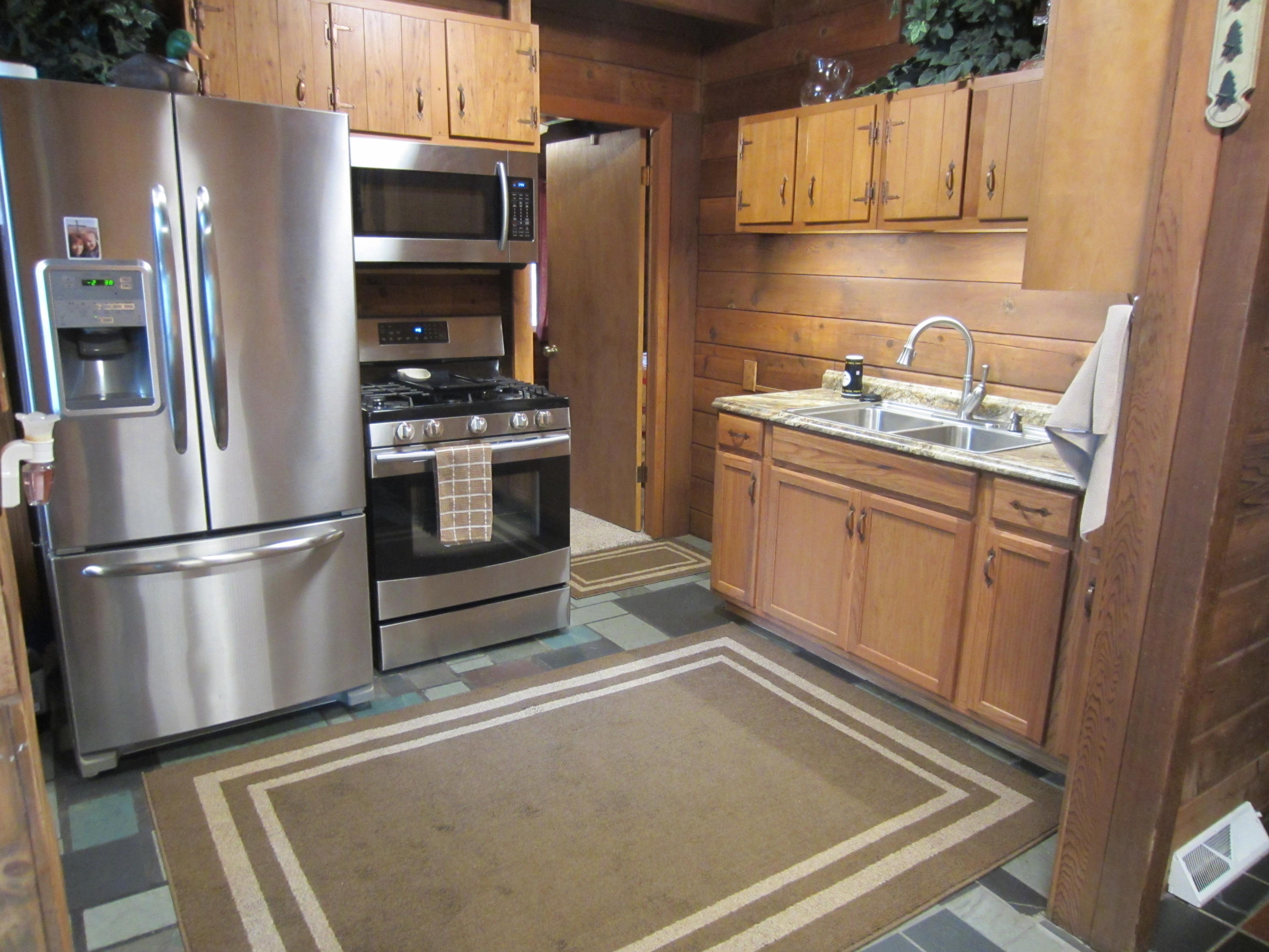 135 ANDROS LN