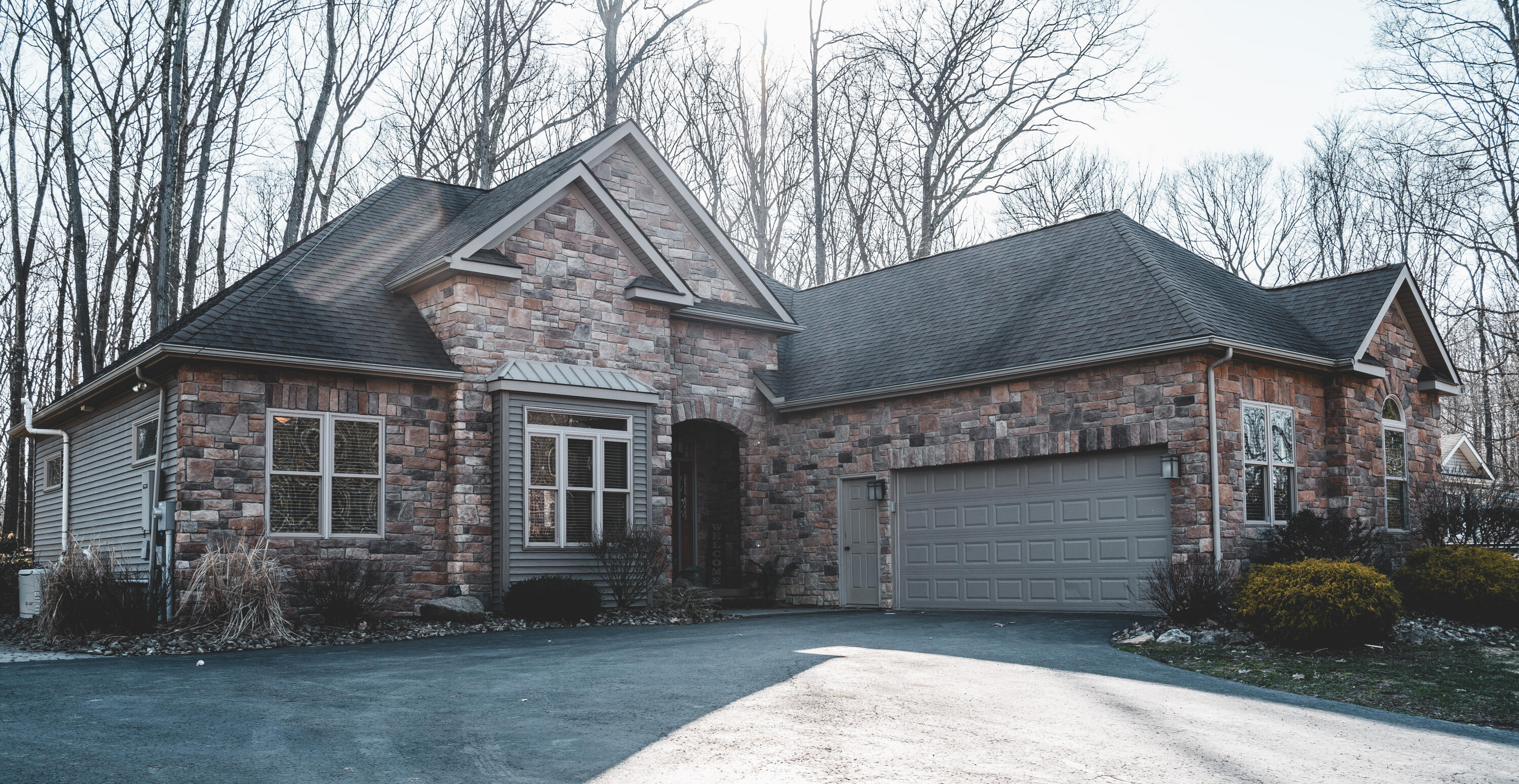 1000 BAY RD