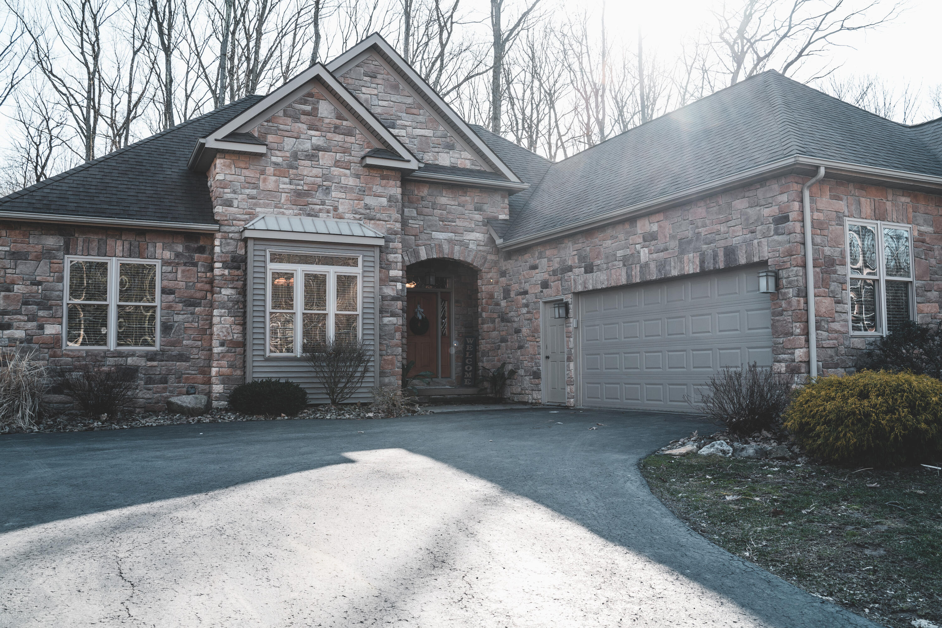 1000 BAY RD