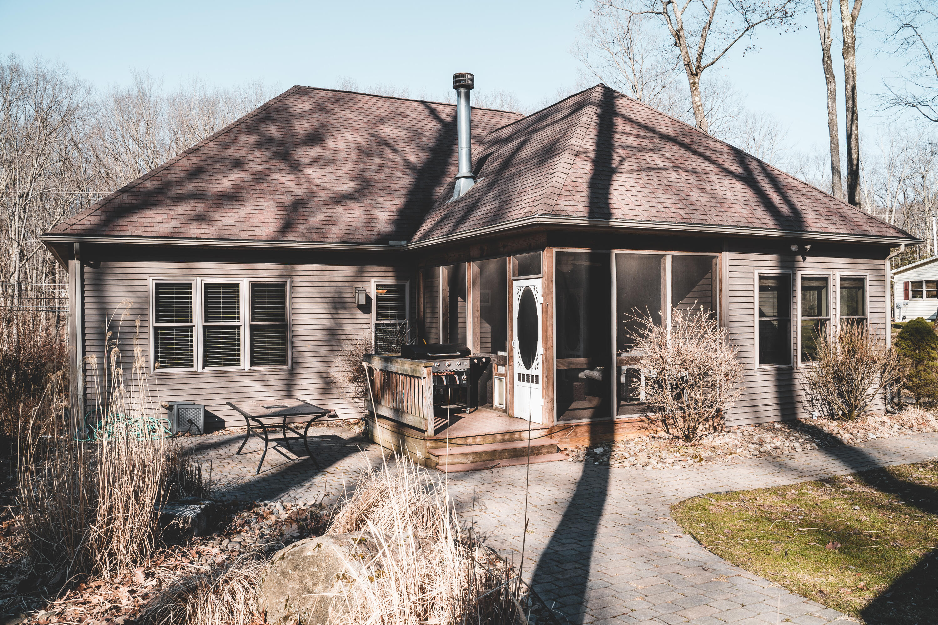 1000 BAY RD