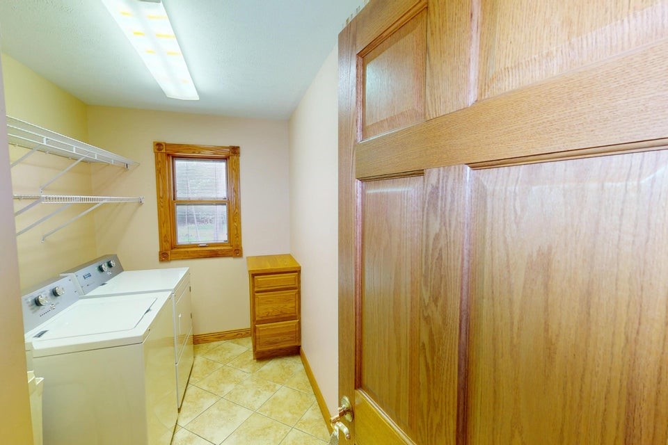 16364 Treasure Lake Rd