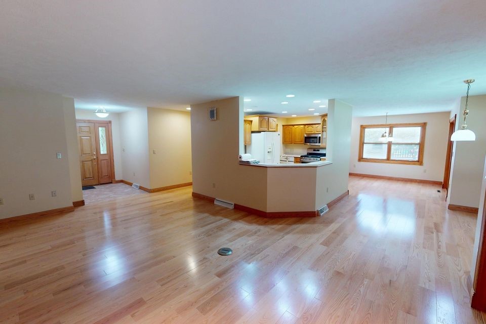 16364 Treasure Lake Rd