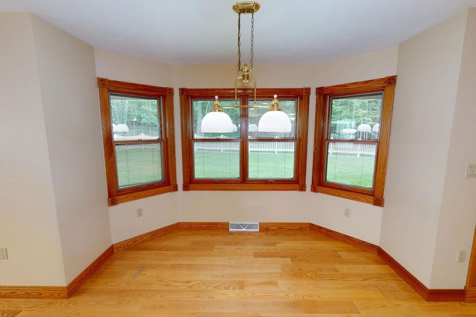 16364 Treasure Lake Rd