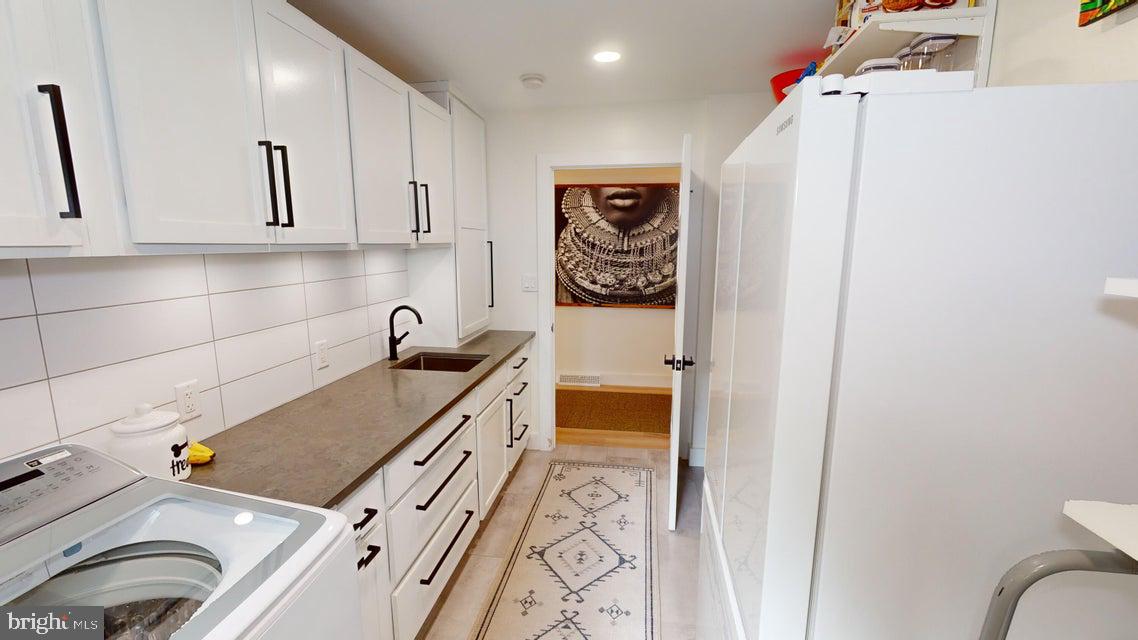 700 SIX SHILLINGS ROAD