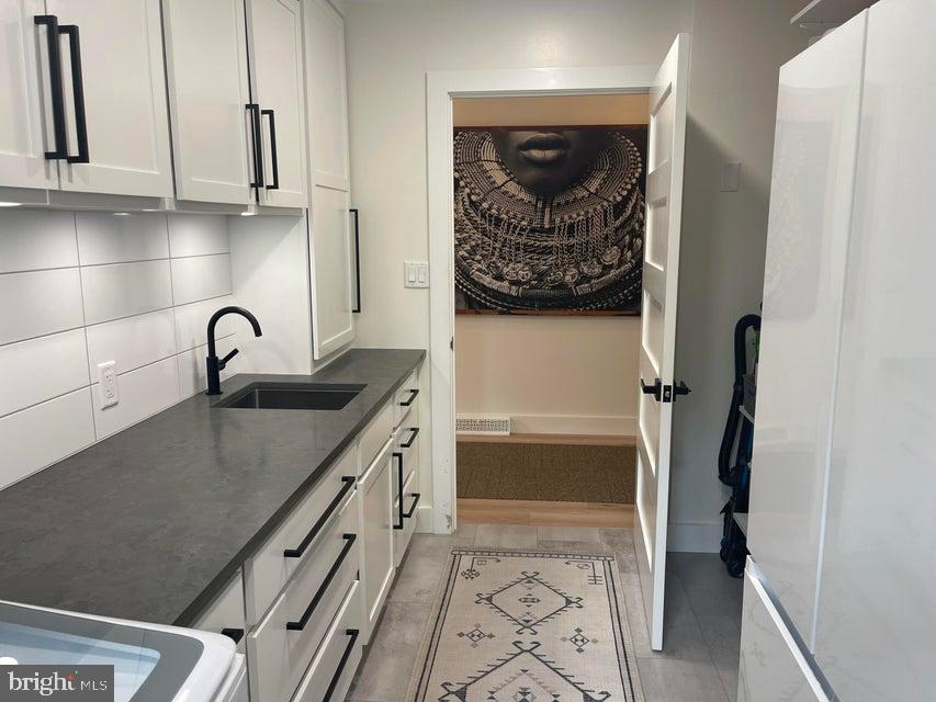 700 SIX SHILLINGS ROAD