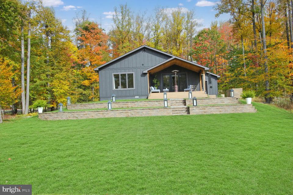 700 SIX SHILLINGS ROAD