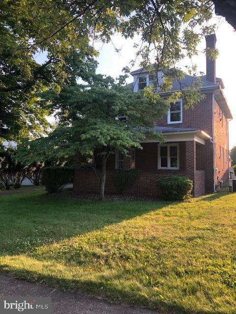 207 N 4TH STREET