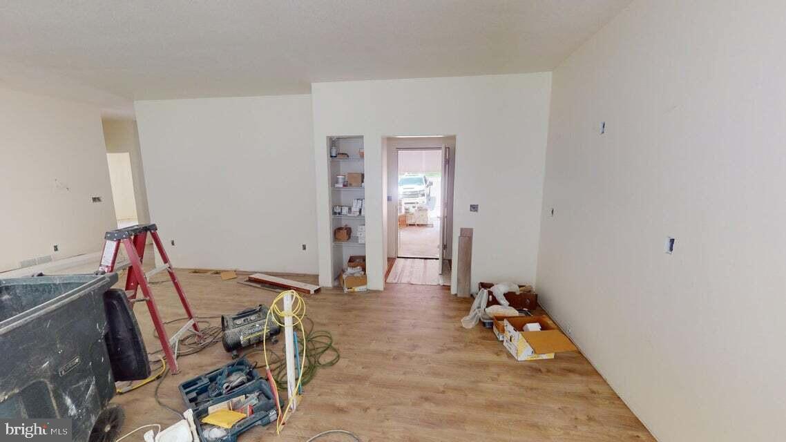 1048 BASSE TERRE ROAD