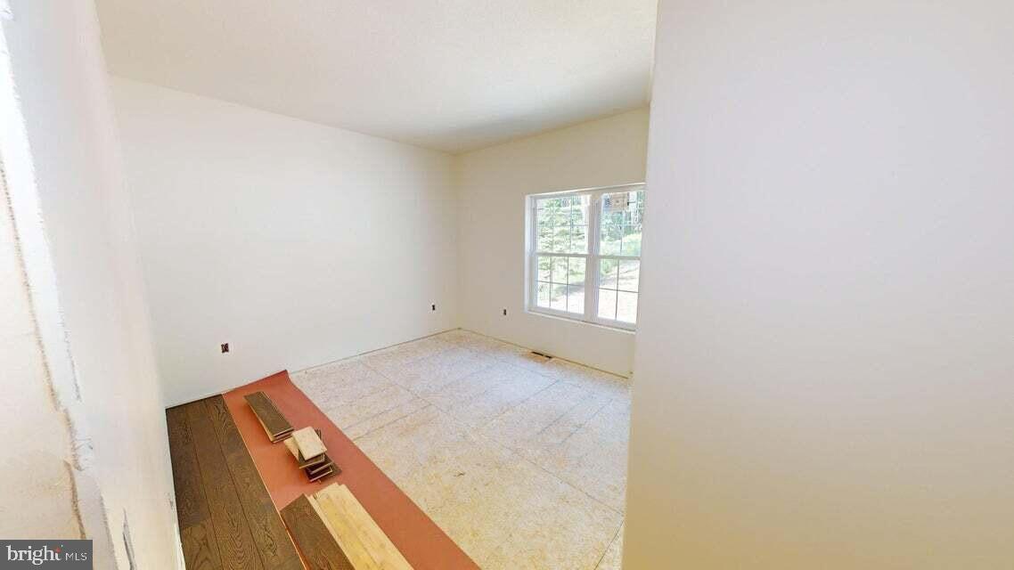 1048 BASSE TERRE ROAD