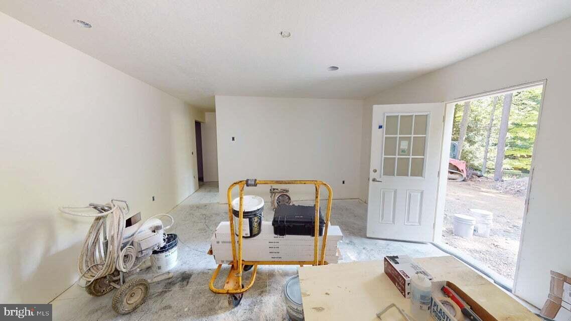 1048 BASSE TERRE ROAD