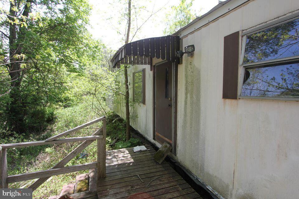 1237 1/2 & 1239 S BRADY STREET