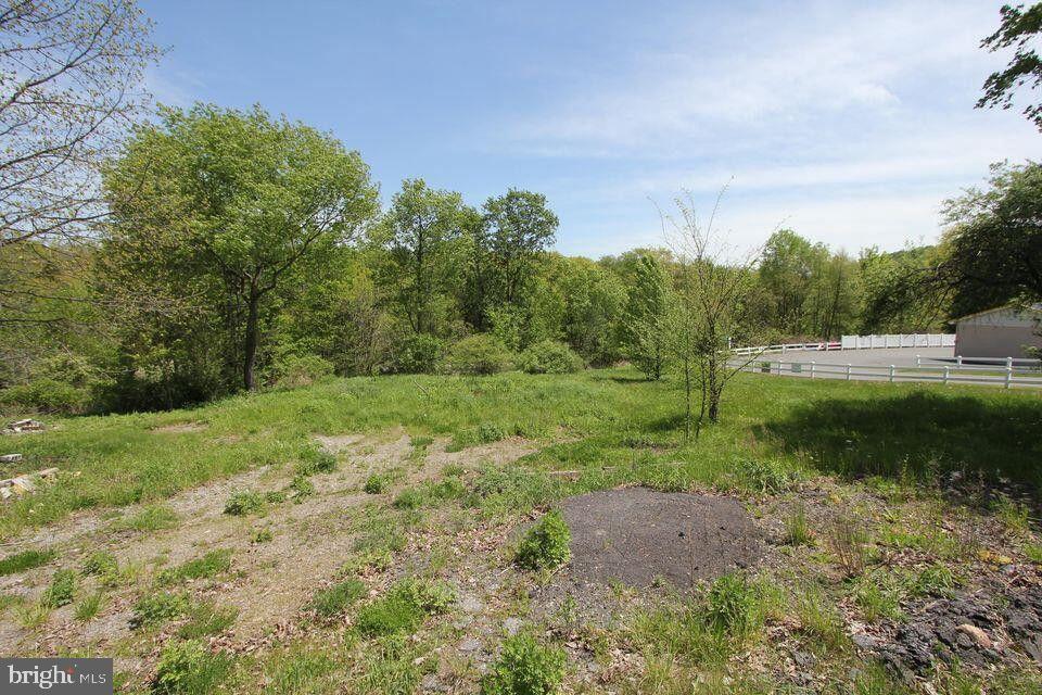 1237 1/2 & 1239 S BRADY STREET