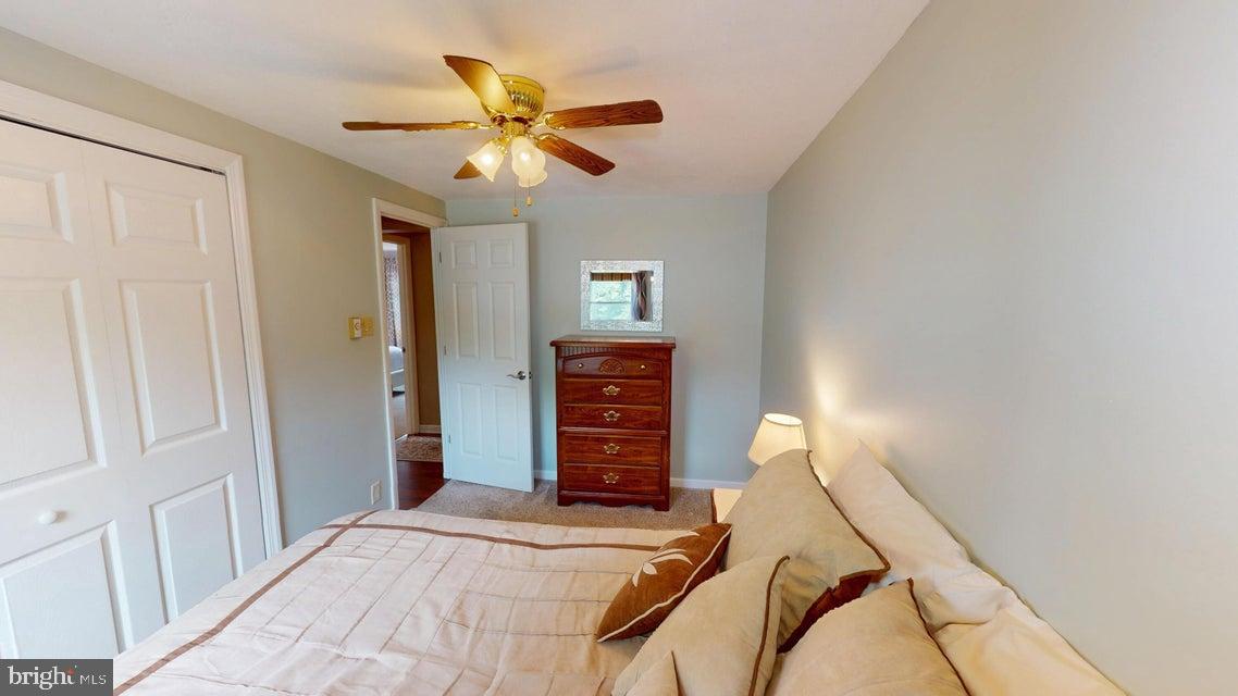 70 SLOPING VIEW DRIVE