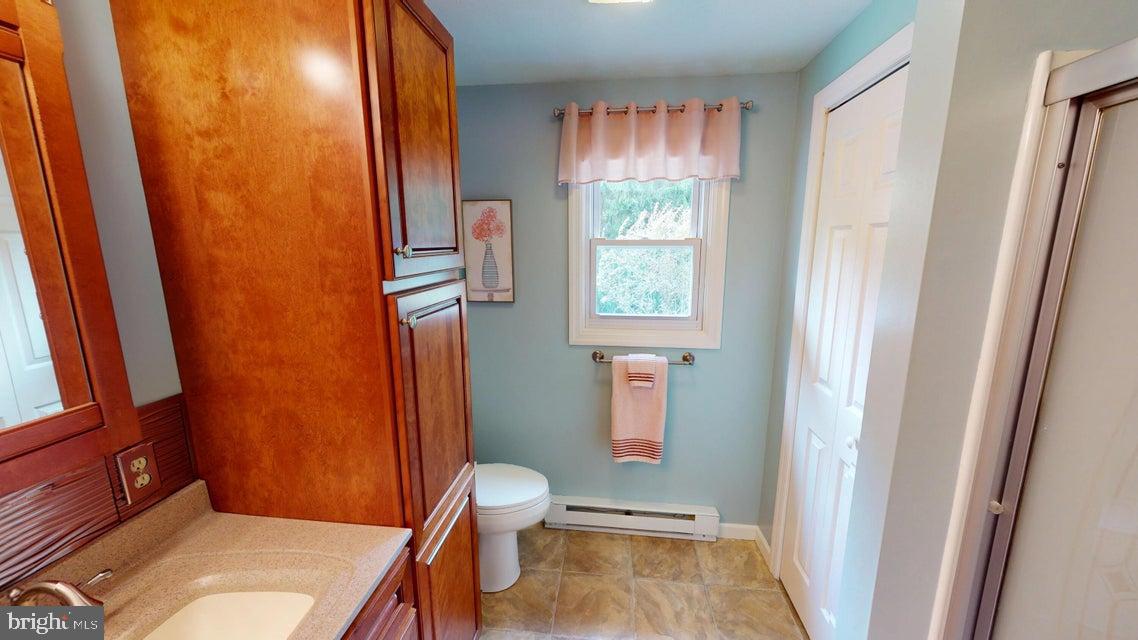 70 SLOPING VIEW DRIVE