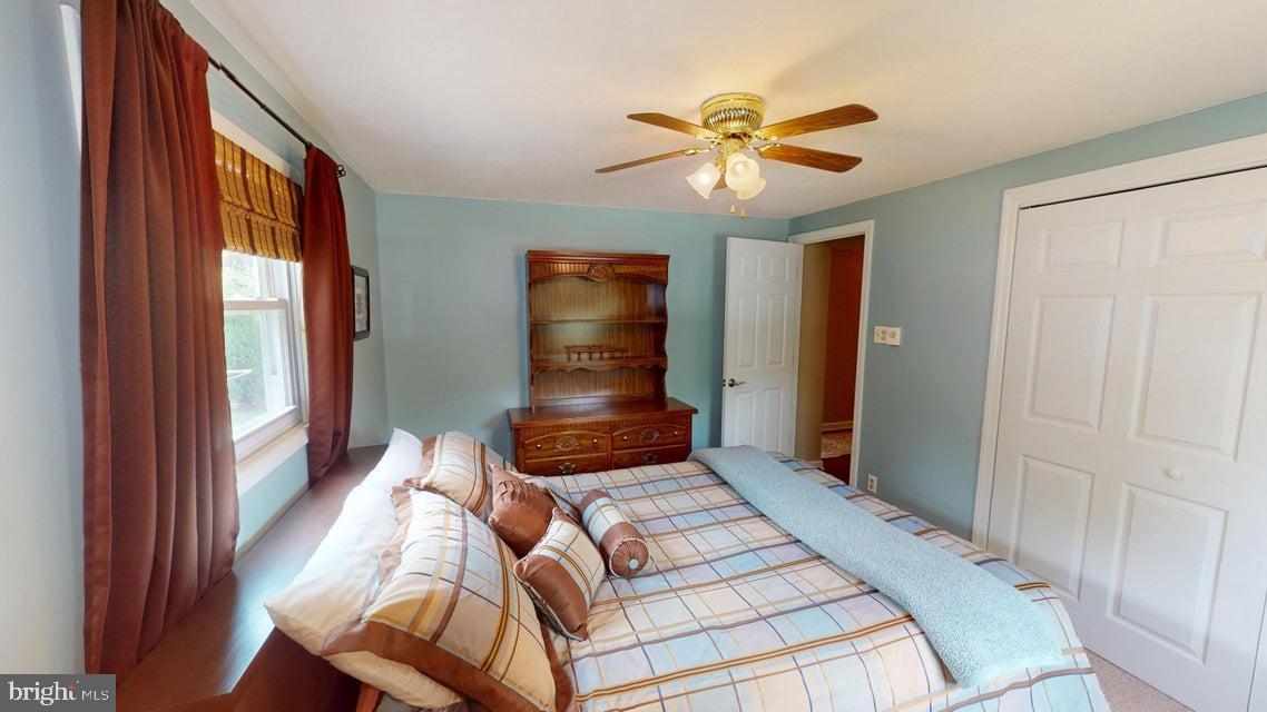 70 SLOPING VIEW DRIVE