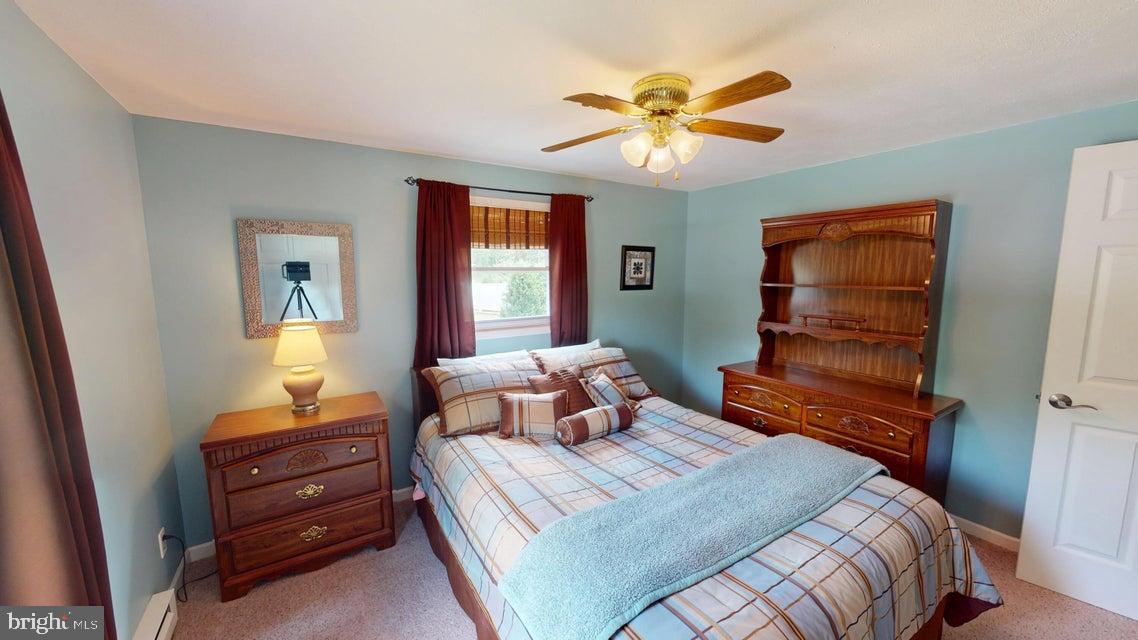 70 SLOPING VIEW DRIVE