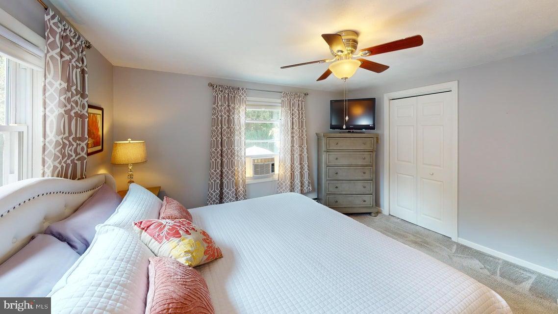 70 SLOPING VIEW DRIVE