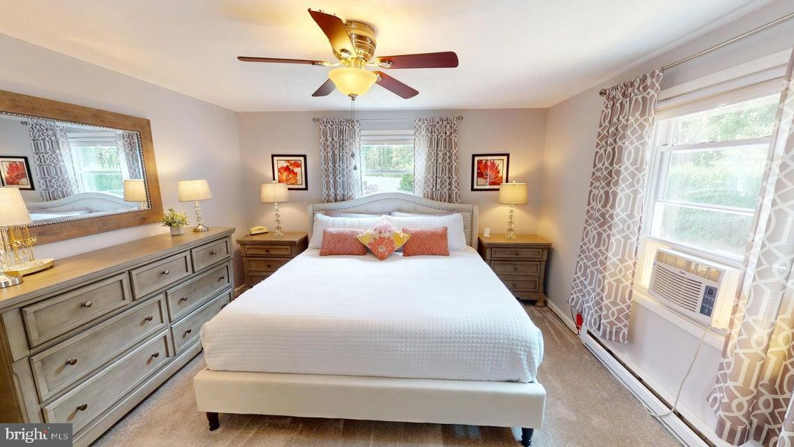 70 SLOPING VIEW DRIVE