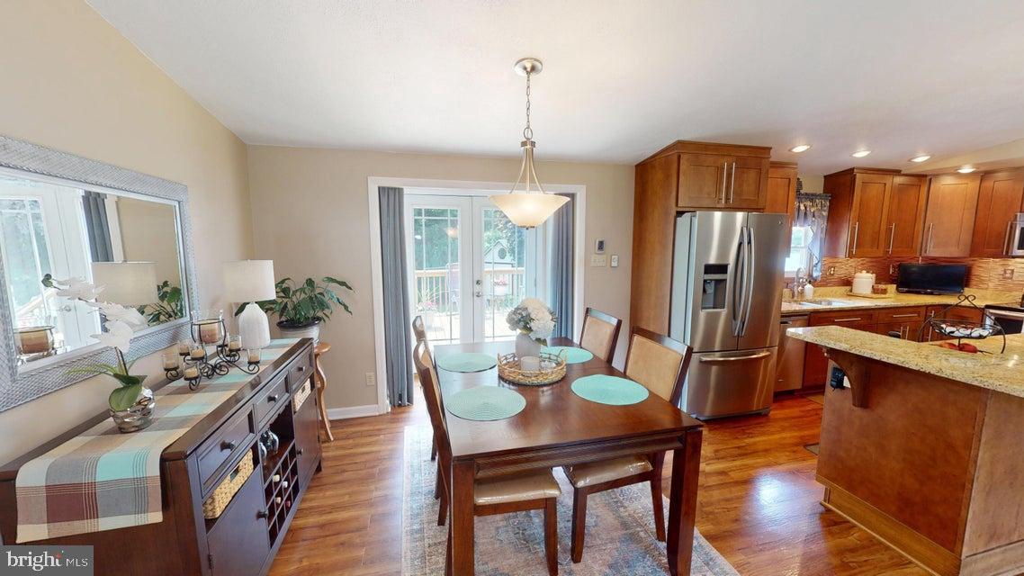 70 SLOPING VIEW DRIVE