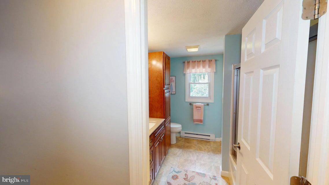 70 SLOPING VIEW DRIVE