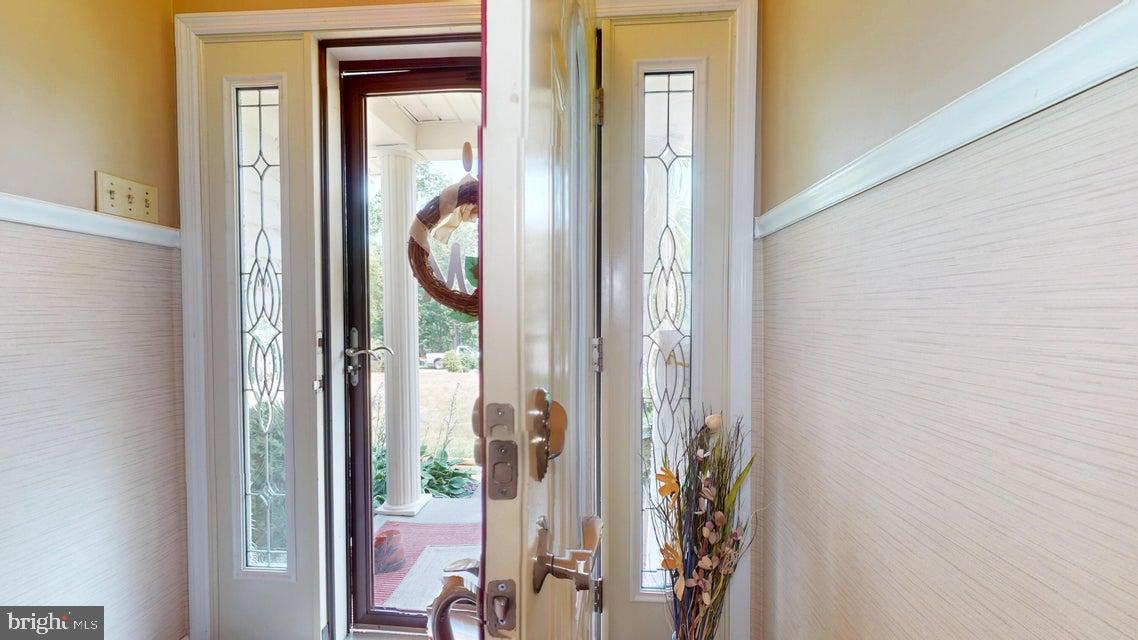 70 SLOPING VIEW DRIVE