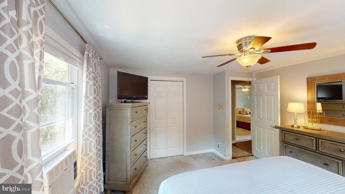 70 SLOPING VIEW DRIVE