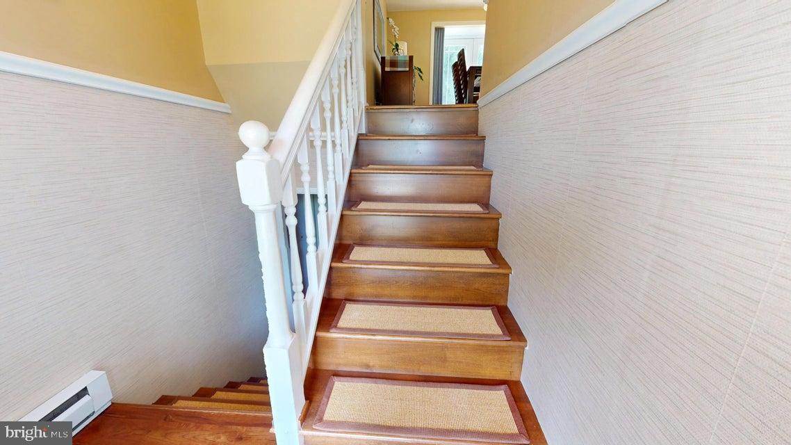 70 SLOPING VIEW DRIVE