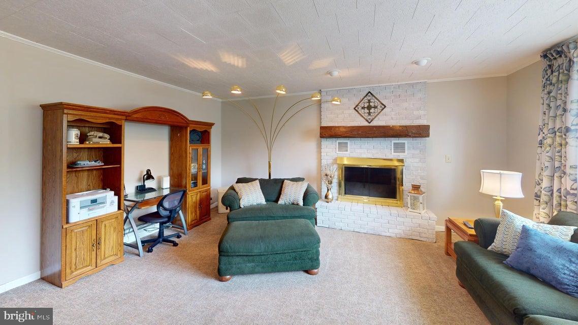 70 SLOPING VIEW DRIVE