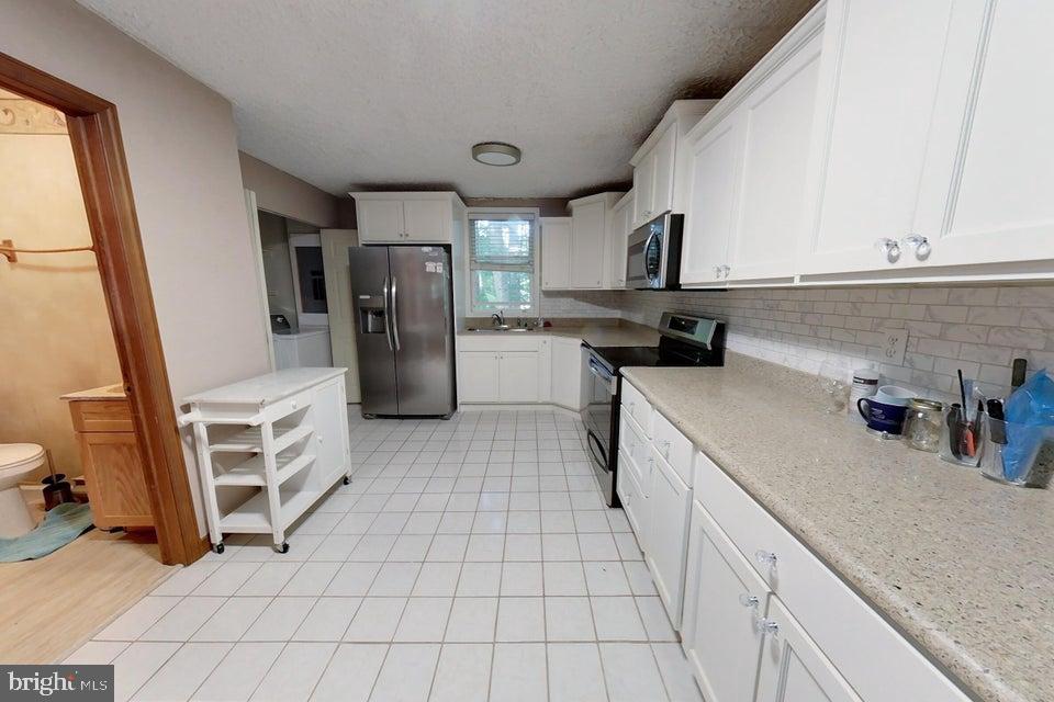 3372 BAY ROAD