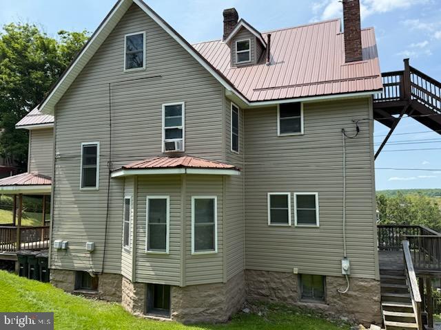 159 E LONG AVENUE