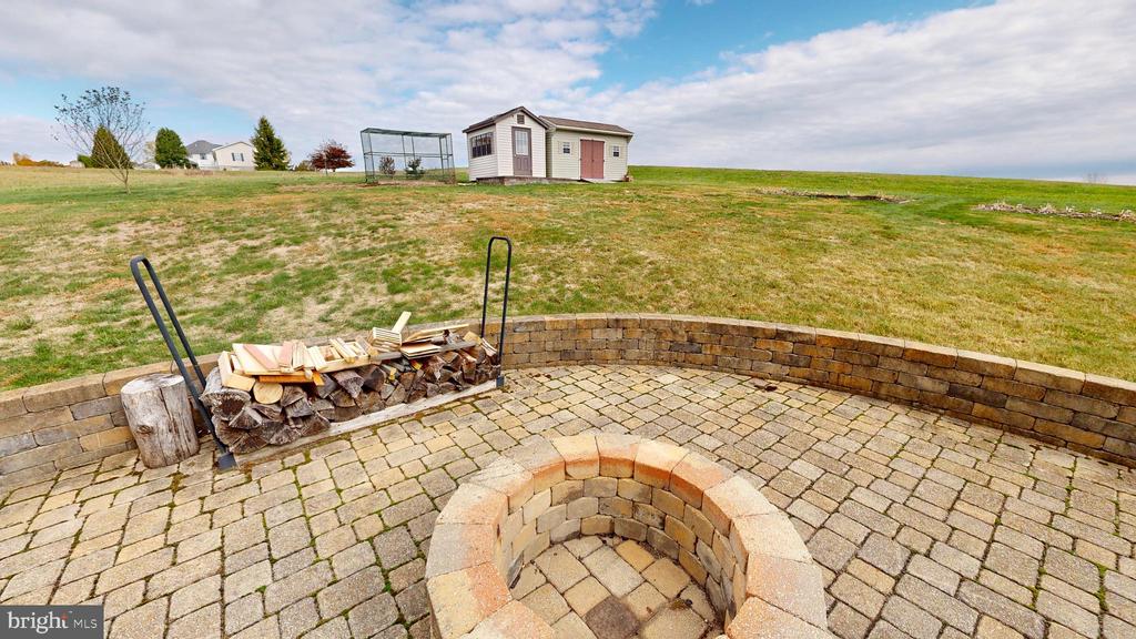 129 ERICKSON DRIVE