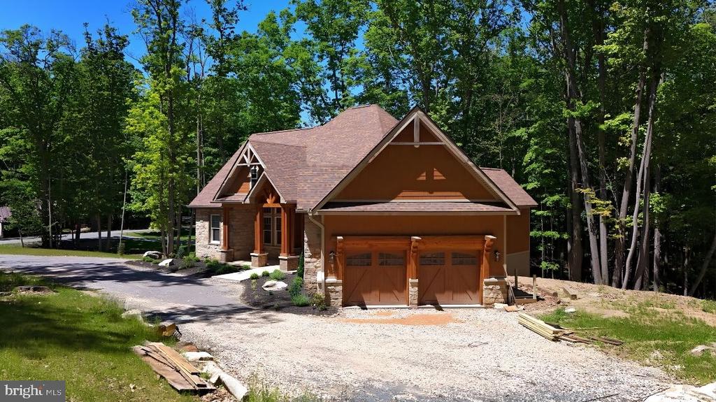 15 GREEN CAY COURT