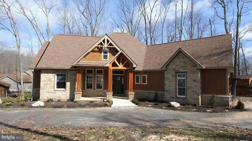15 GREEN CAY COURT