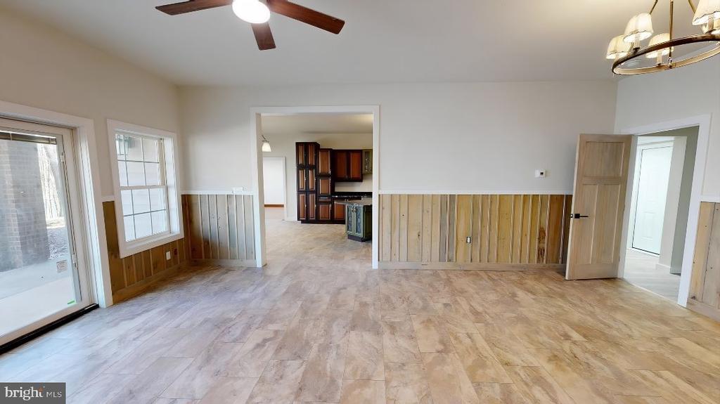 15 GREEN CAY COURT