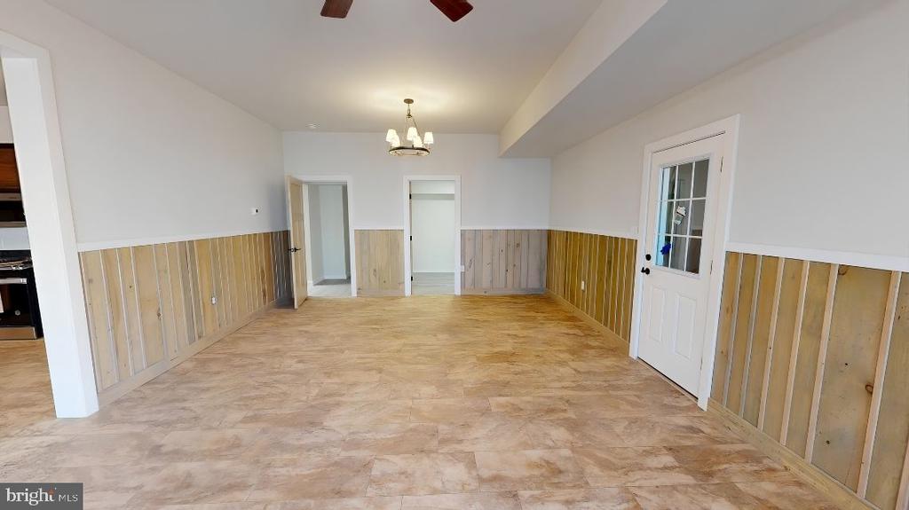 15 GREEN CAY COURT