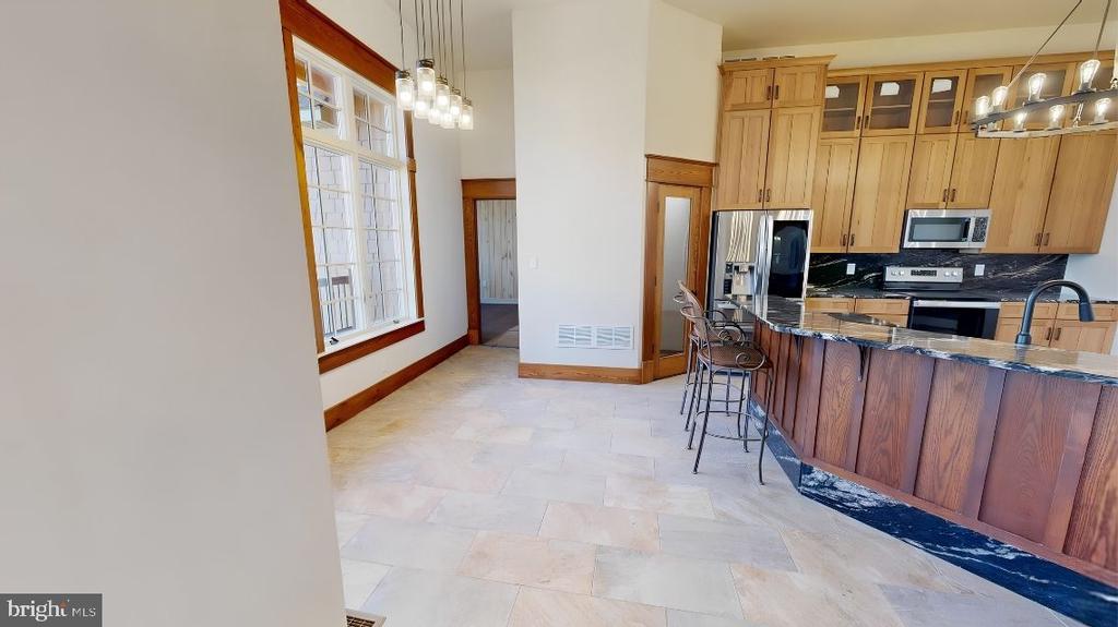 15 GREEN CAY COURT